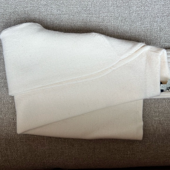 Club Monaco Tommie Wool Crewneck - PERFECT used condition. - Picture 5 of 8